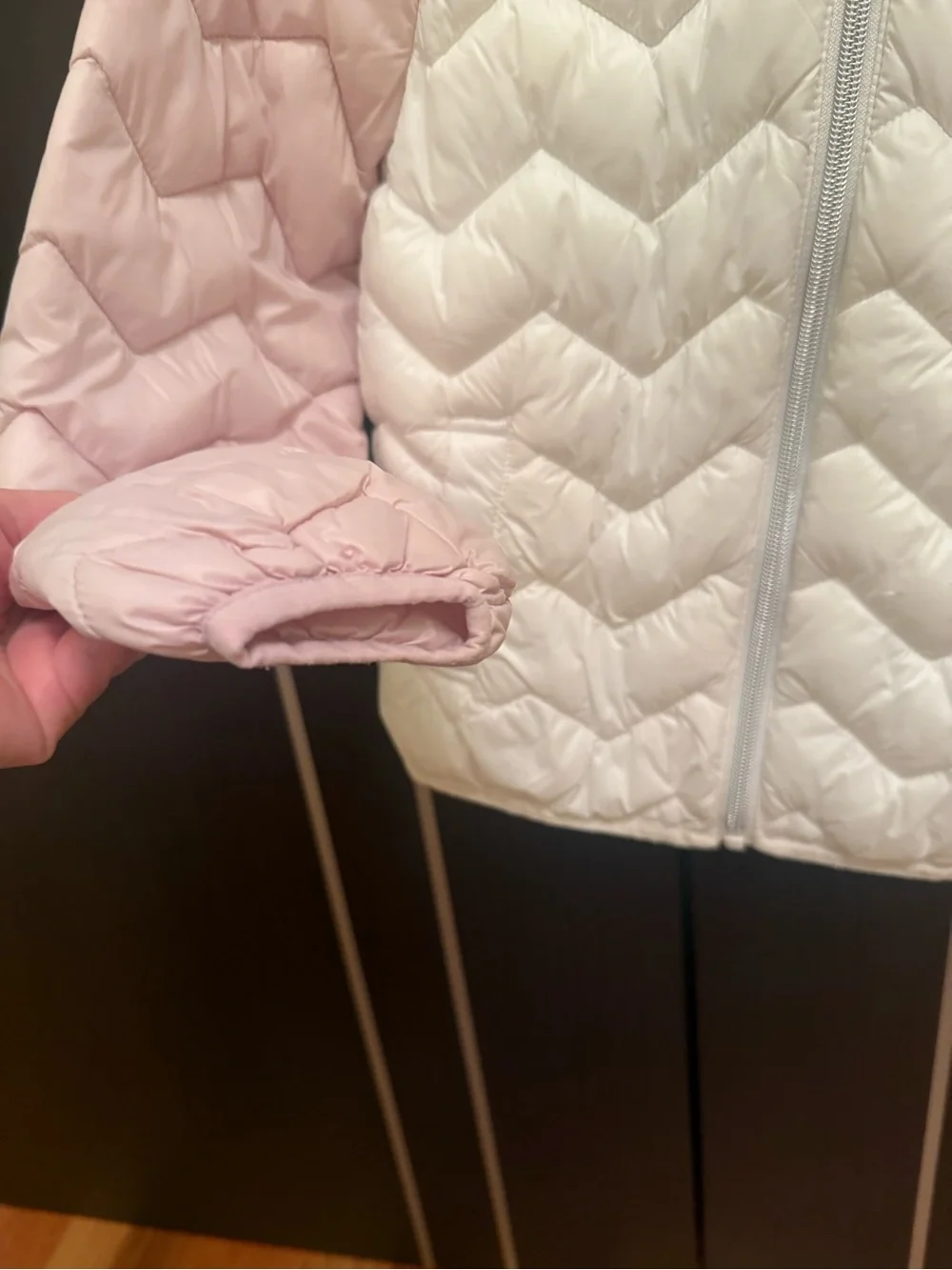 United Colors Of Benetton Pink, White & Light Gray Hooded Puffer Jacket